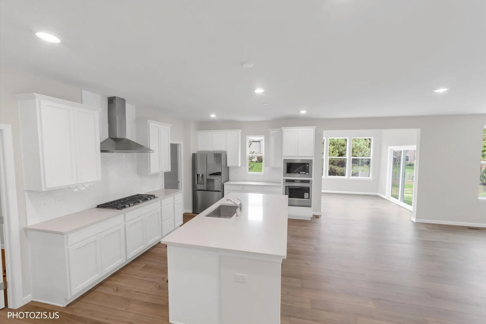 2531 Mallet Court IL