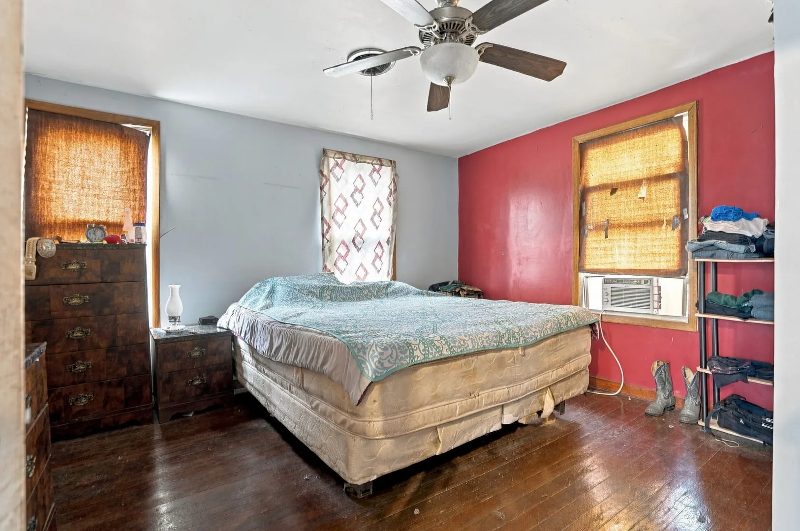 1115 W 7TH Street IA