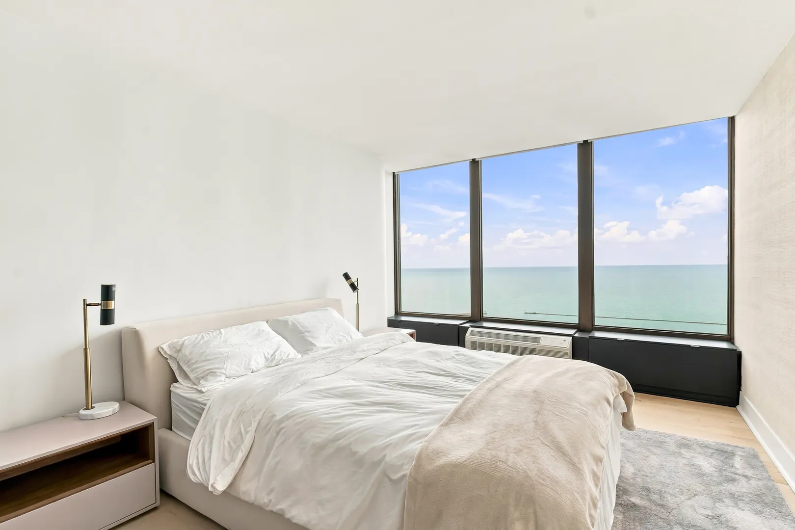 505 N Lake Shore Drive IL #5906-07