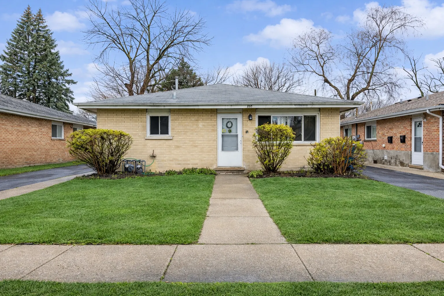 808 Mackinaw Avenue IL