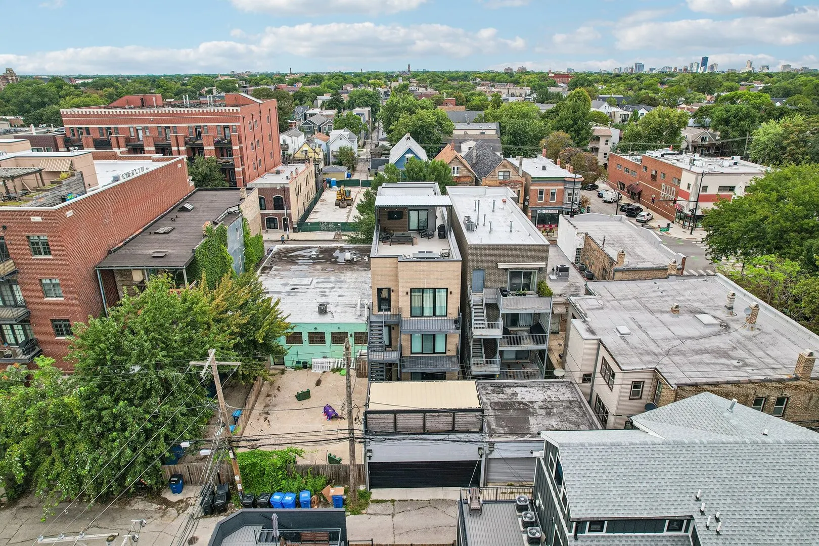 2209 W Belmont Avenue IL #2