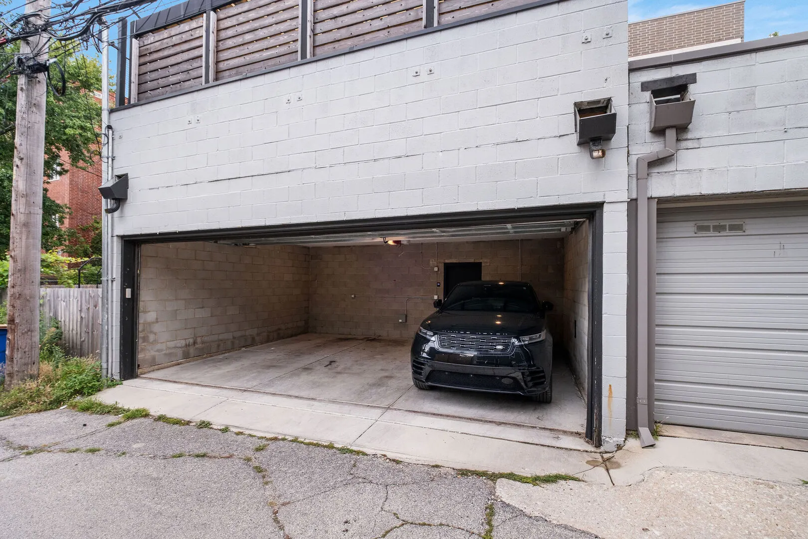 2209 W Belmont Avenue IL #2