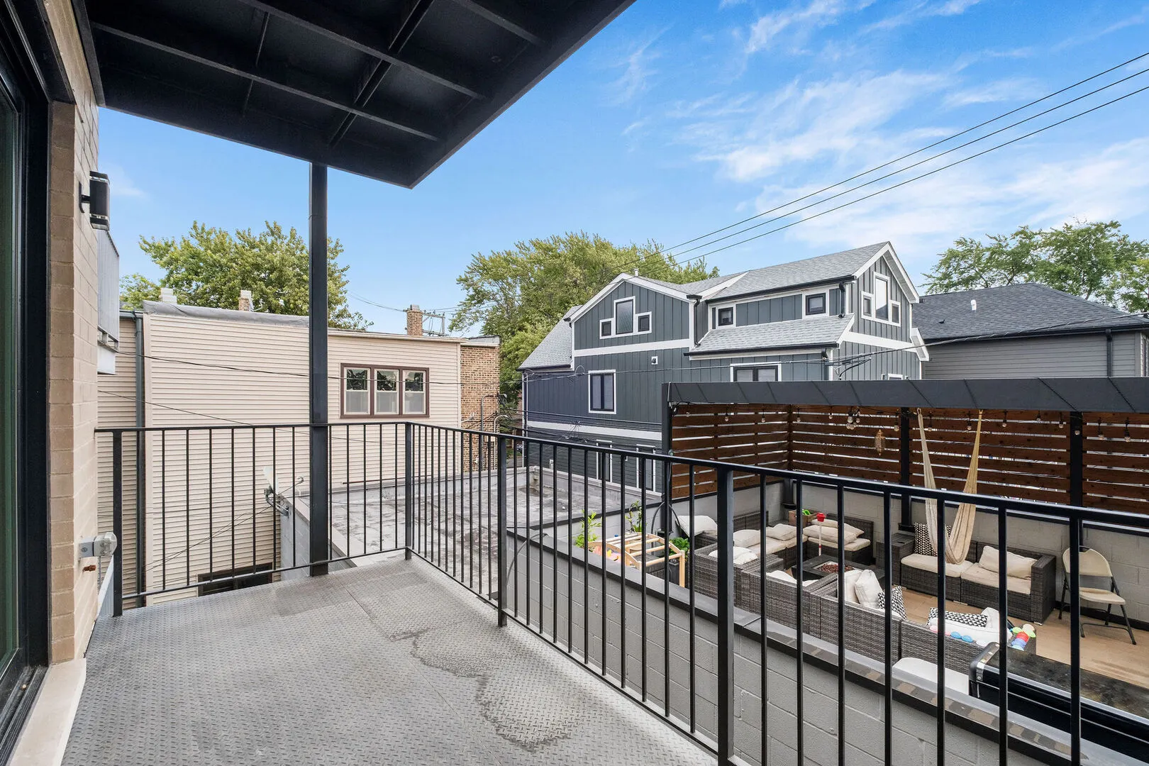 2209 W Belmont Avenue IL #2