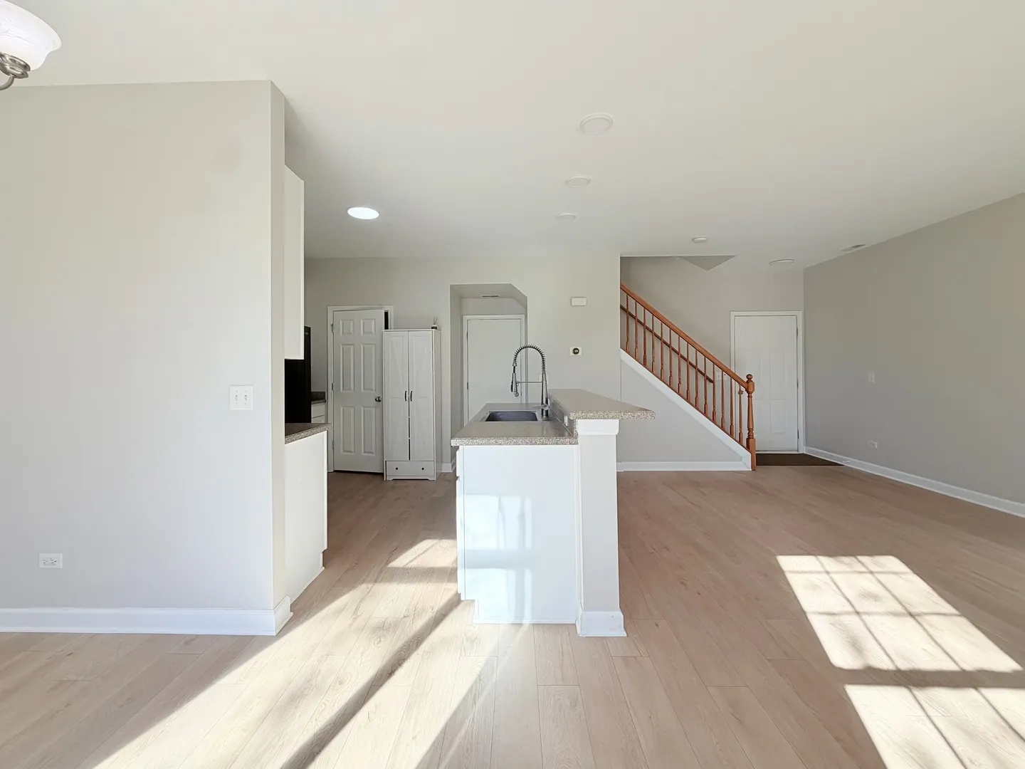 24235 Leski Lane IL