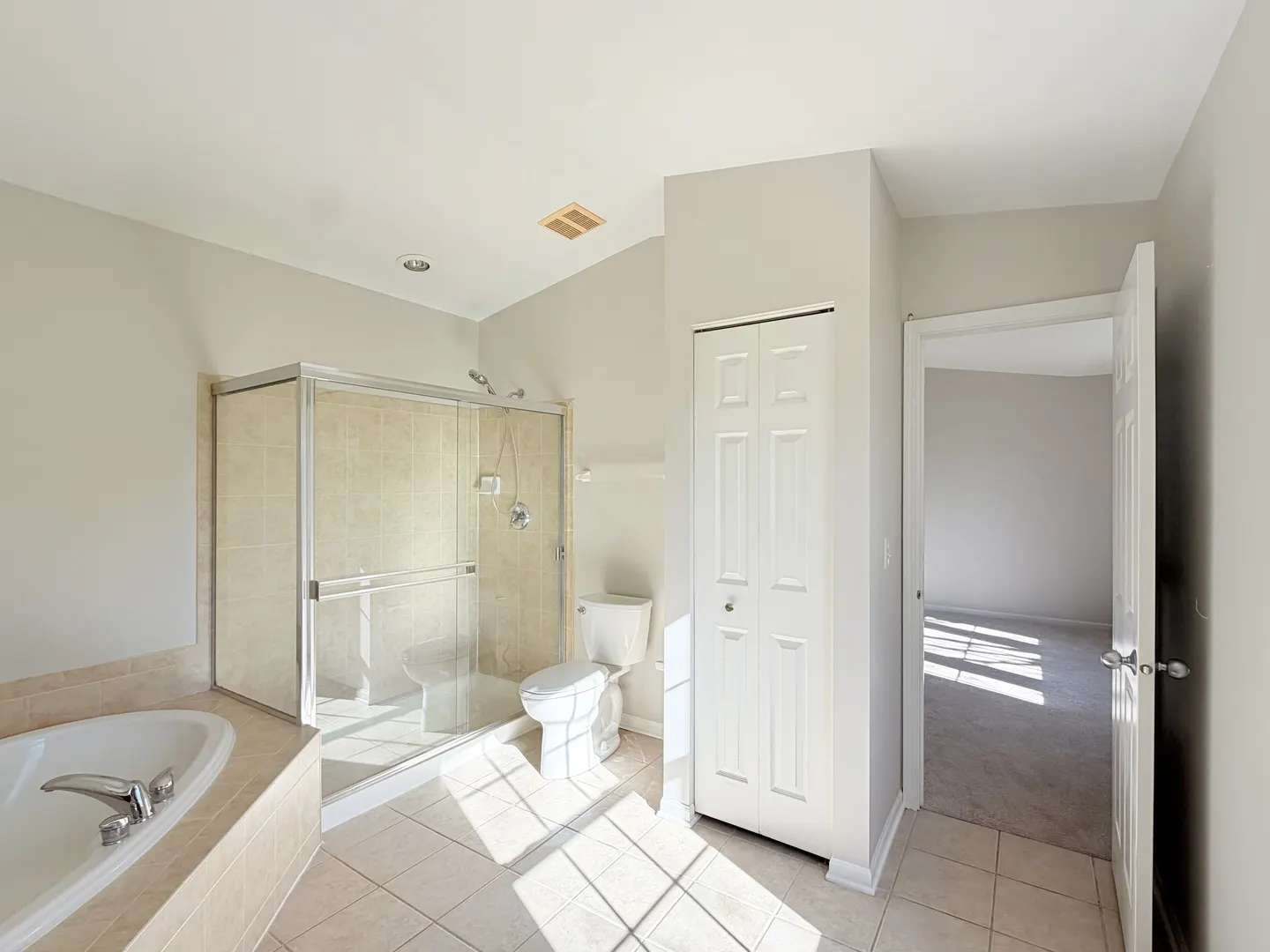 24235 Leski Lane IL