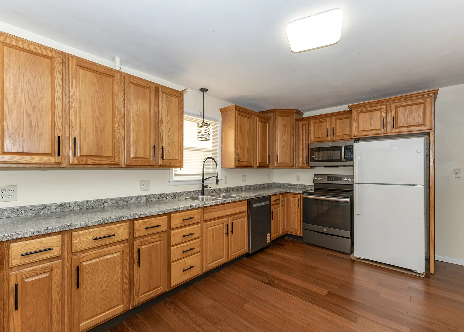 311 2nd Avenue IA