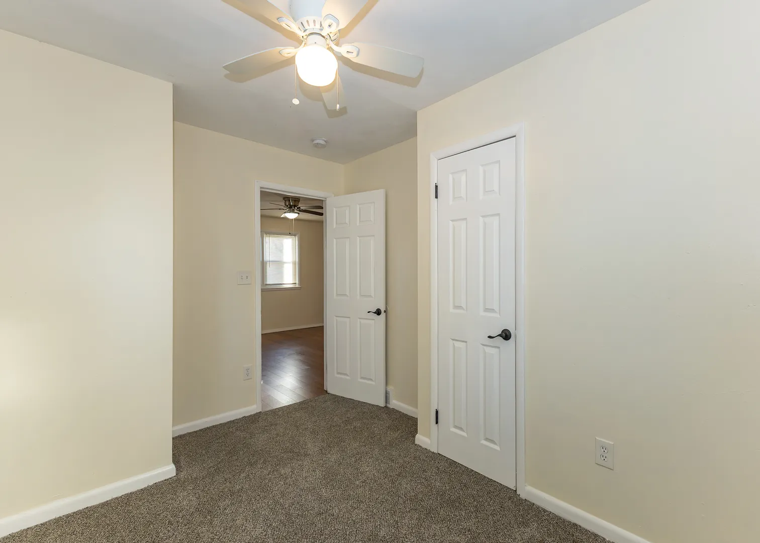 311 2nd Avenue IA