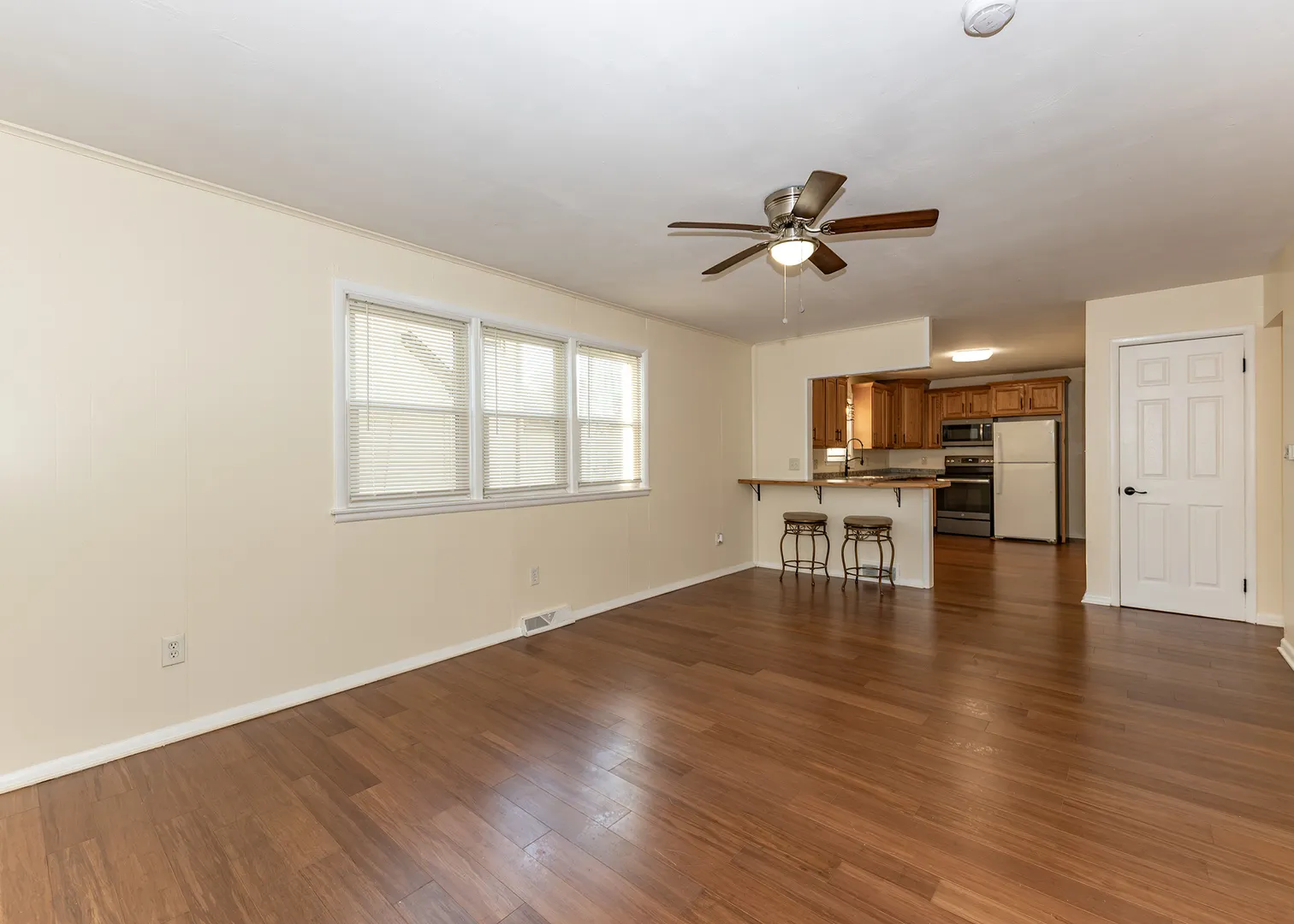311 2nd Avenue IA