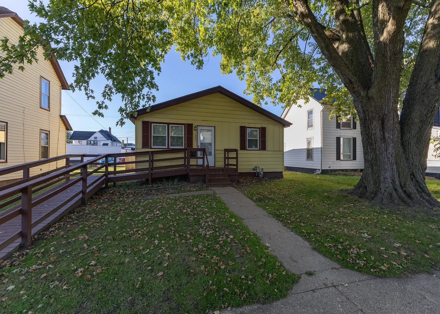 311 2nd Avenue IA