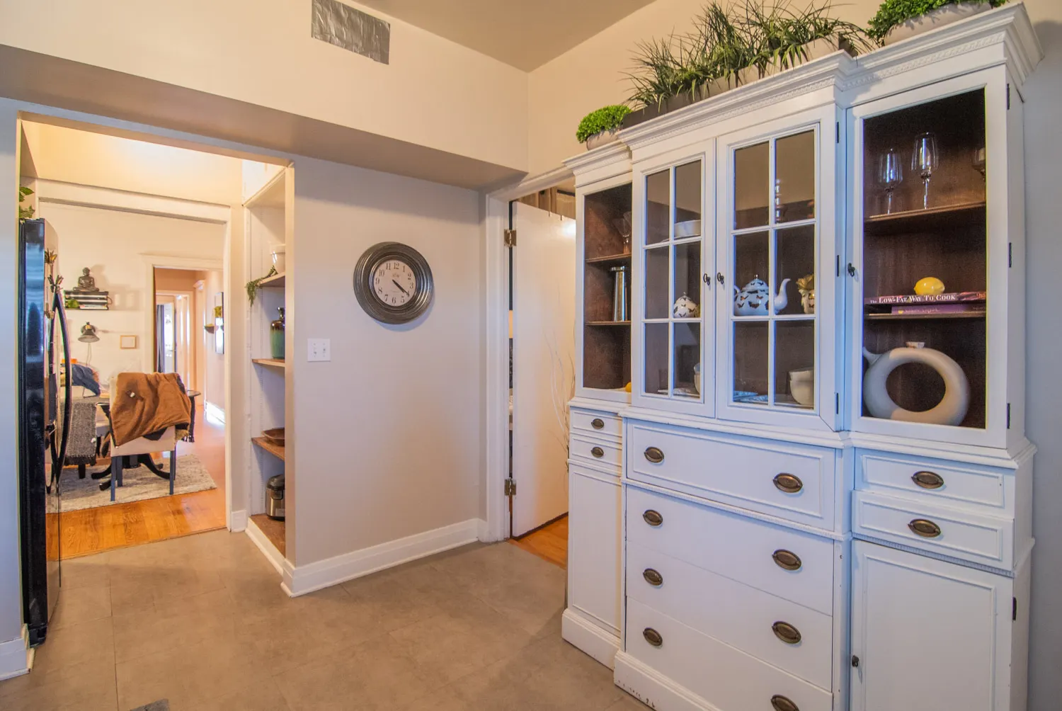 844 W Lakeside Place IL