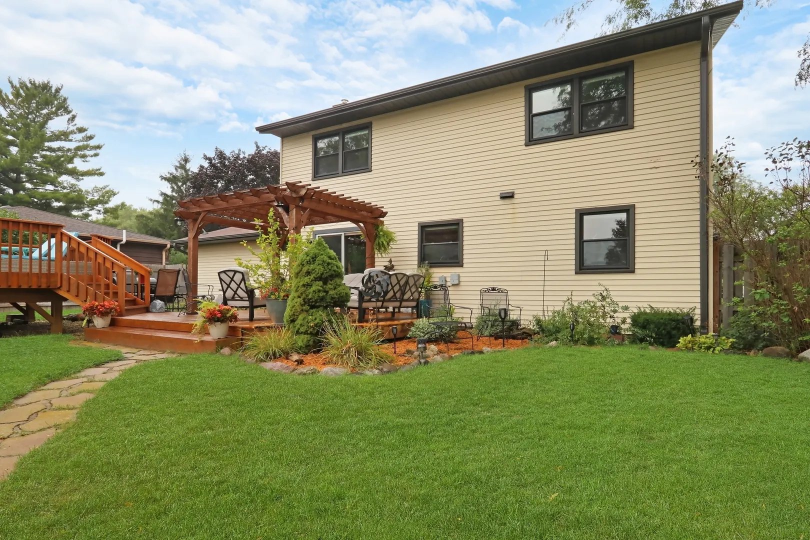 4829 Eastwood Court IL