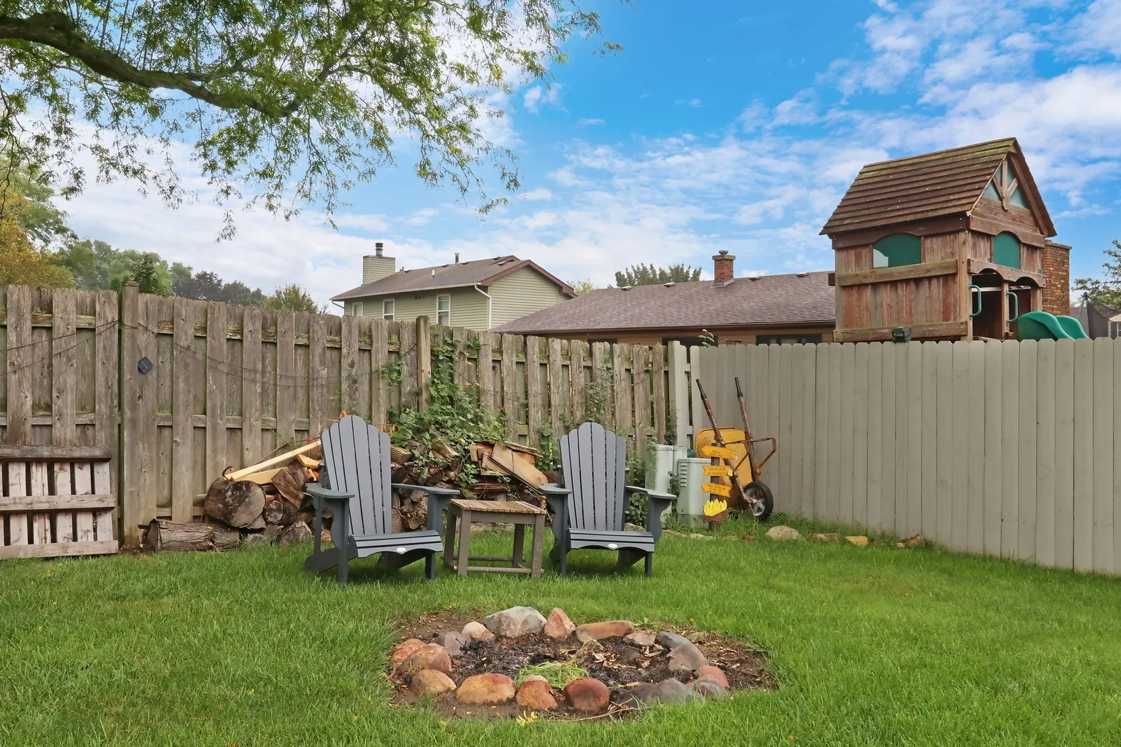4829 Eastwood Court IL