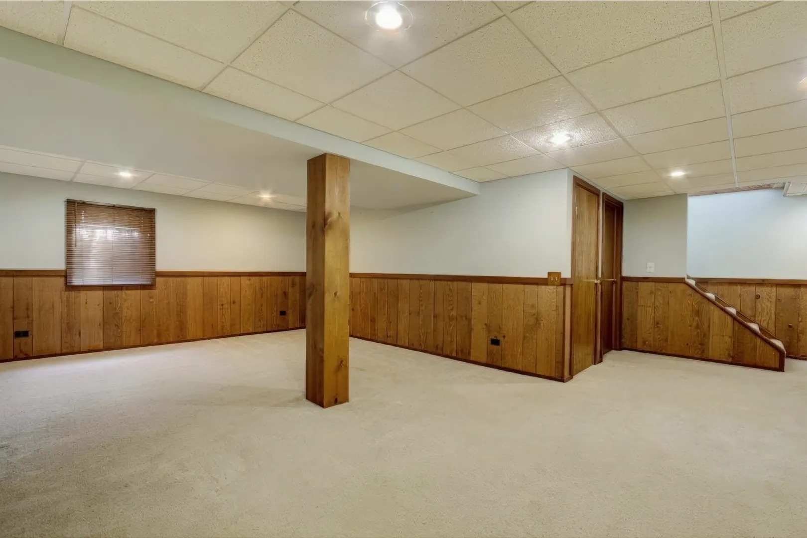 4829 Eastwood Court IL