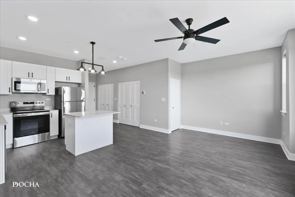 1001 Ritter Street IL #2206