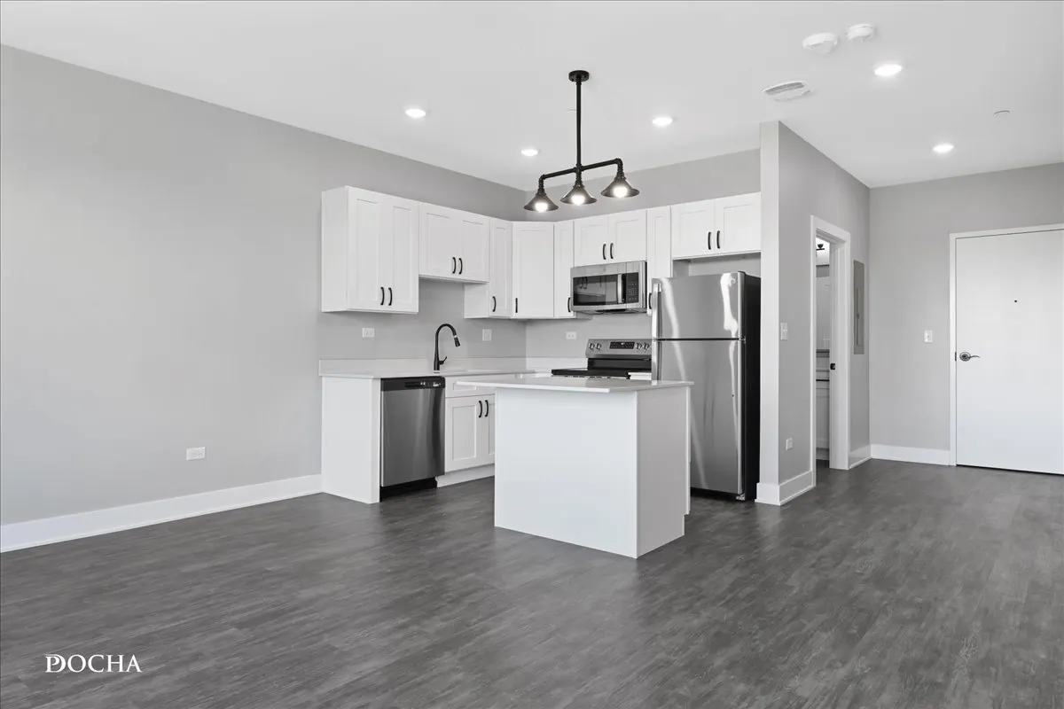 1001 Ritter Street IL #2206