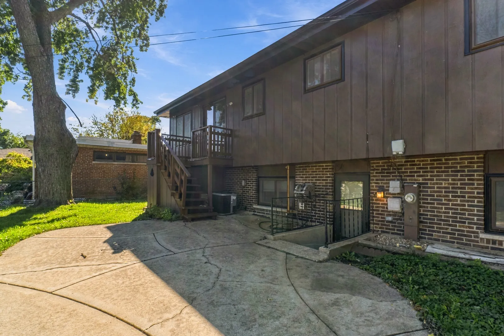 1703 N Taft Avenue IL