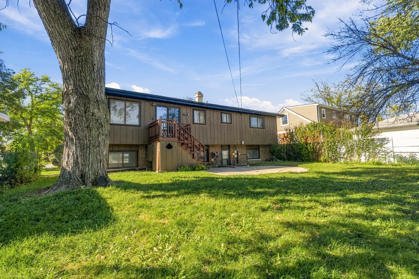 1703 N Taft Avenue IL