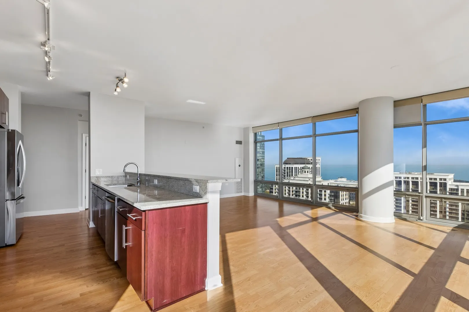 100 E 14TH Street IL #2505