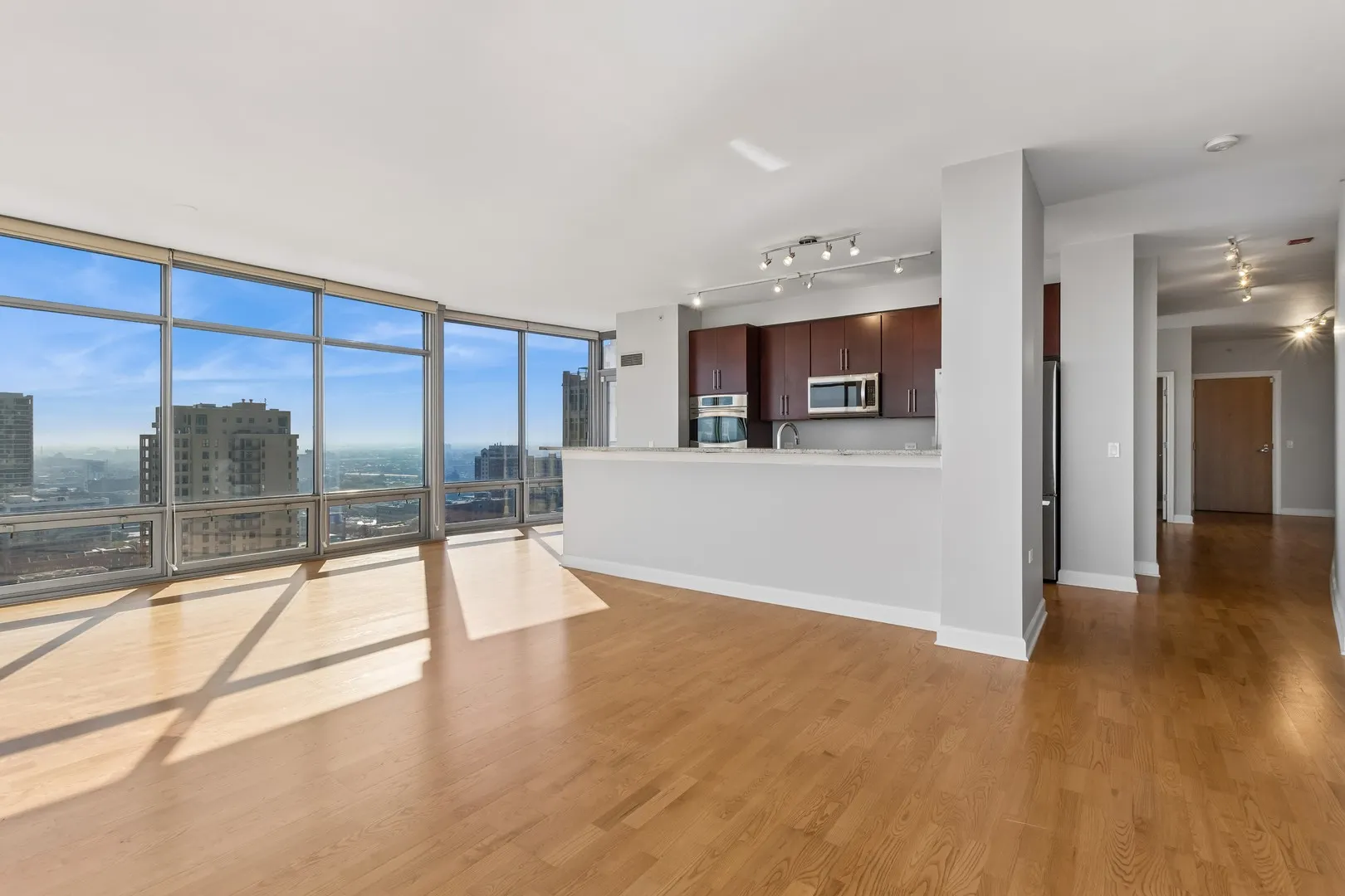 100 E 14TH Street IL #2505