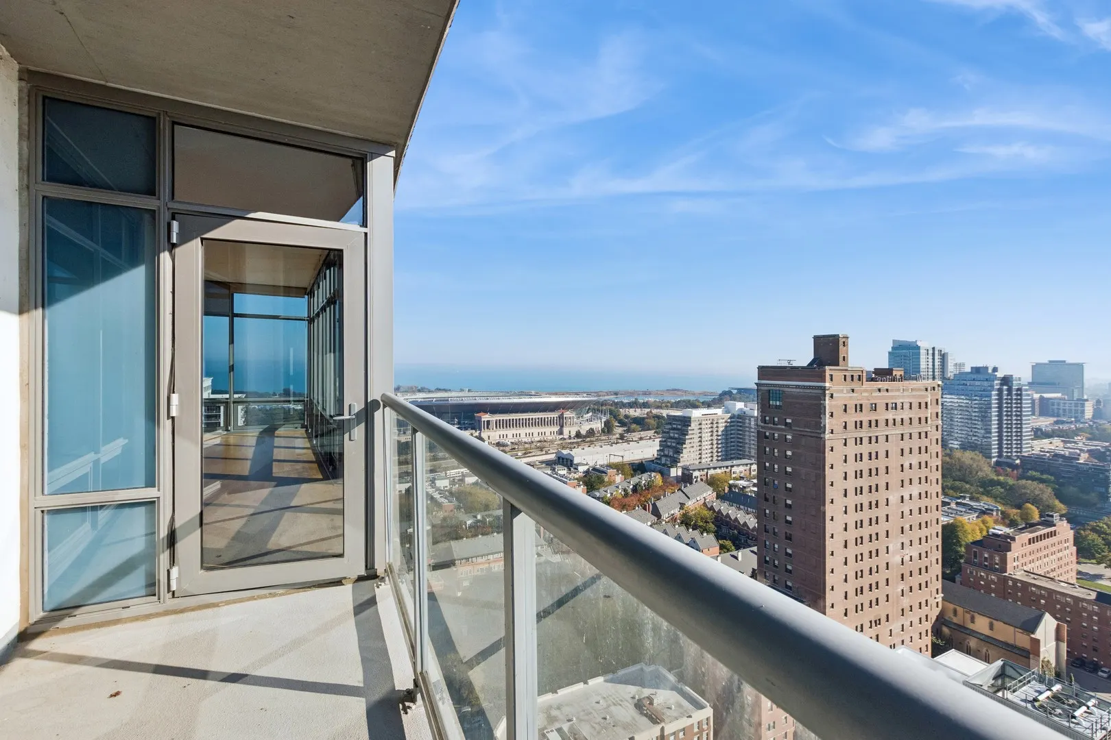100 E 14TH Street IL #2505