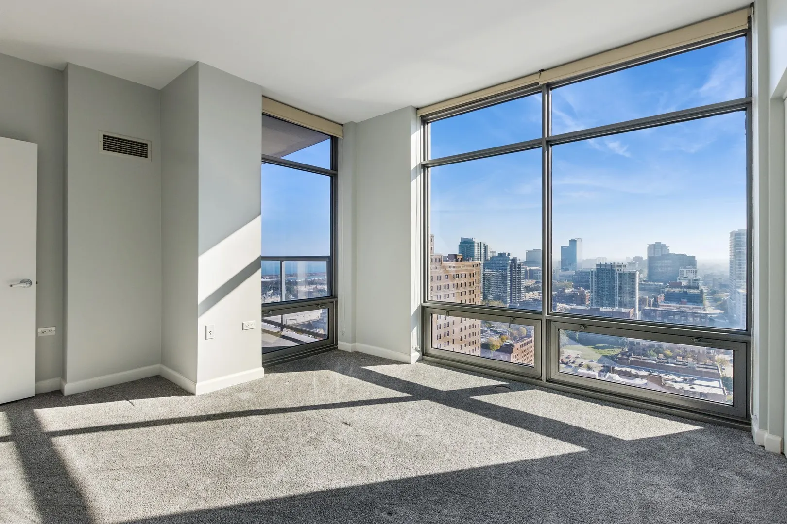 100 E 14TH Street IL #2505
