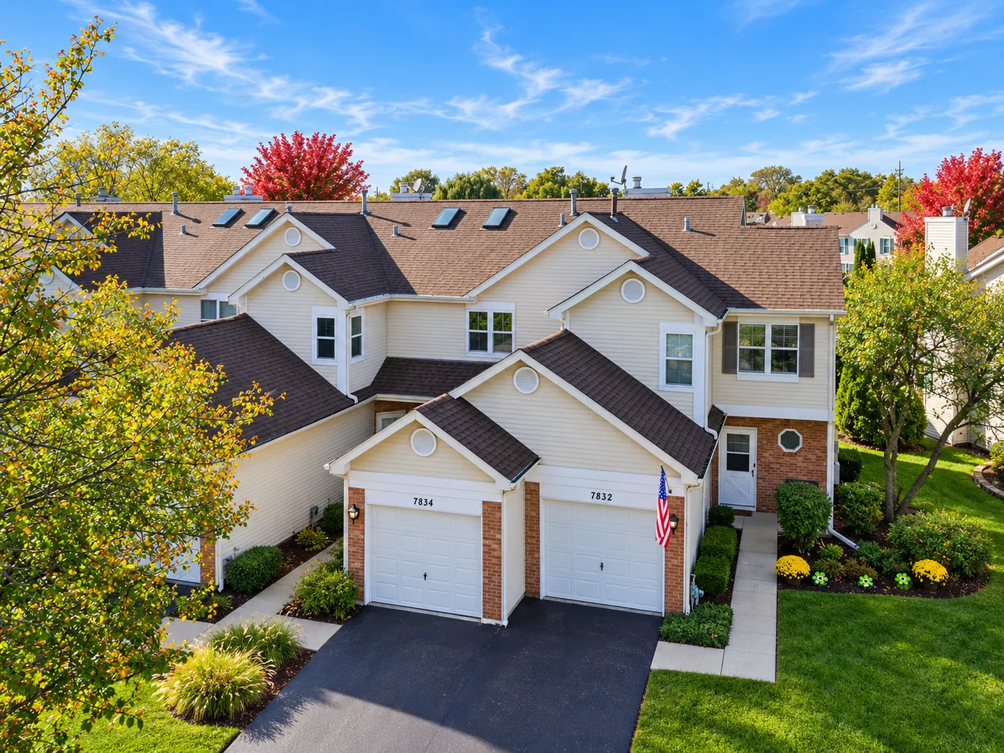 7834 Darien Lake Drive IL