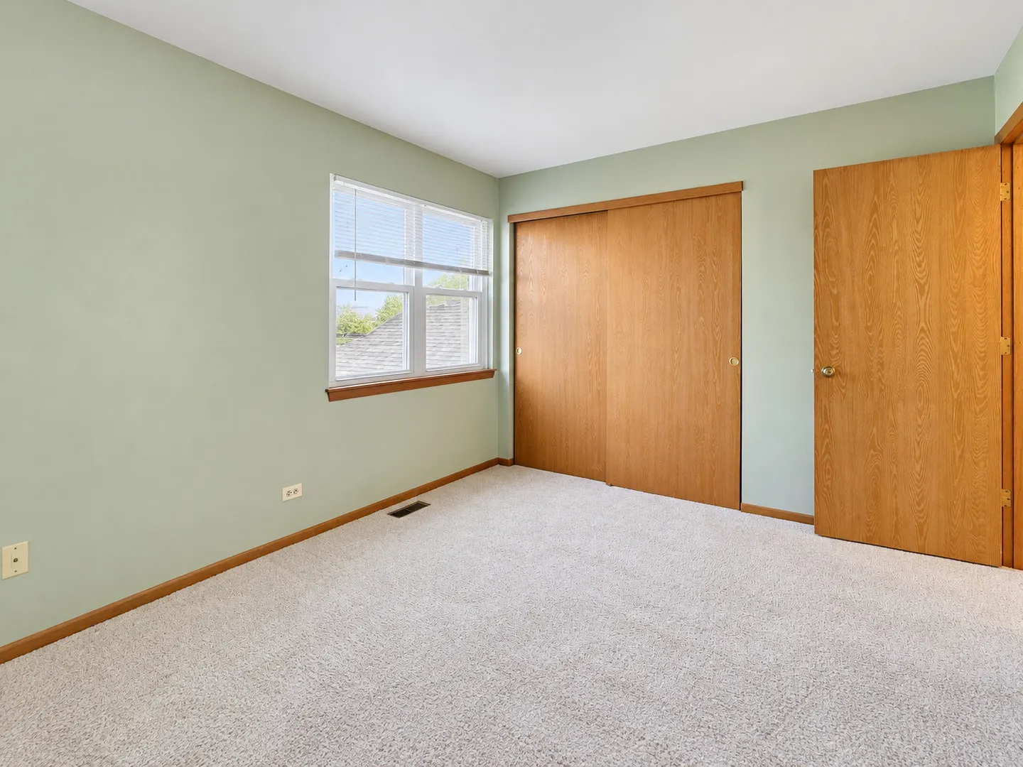 7834 Darien Lake Drive IL