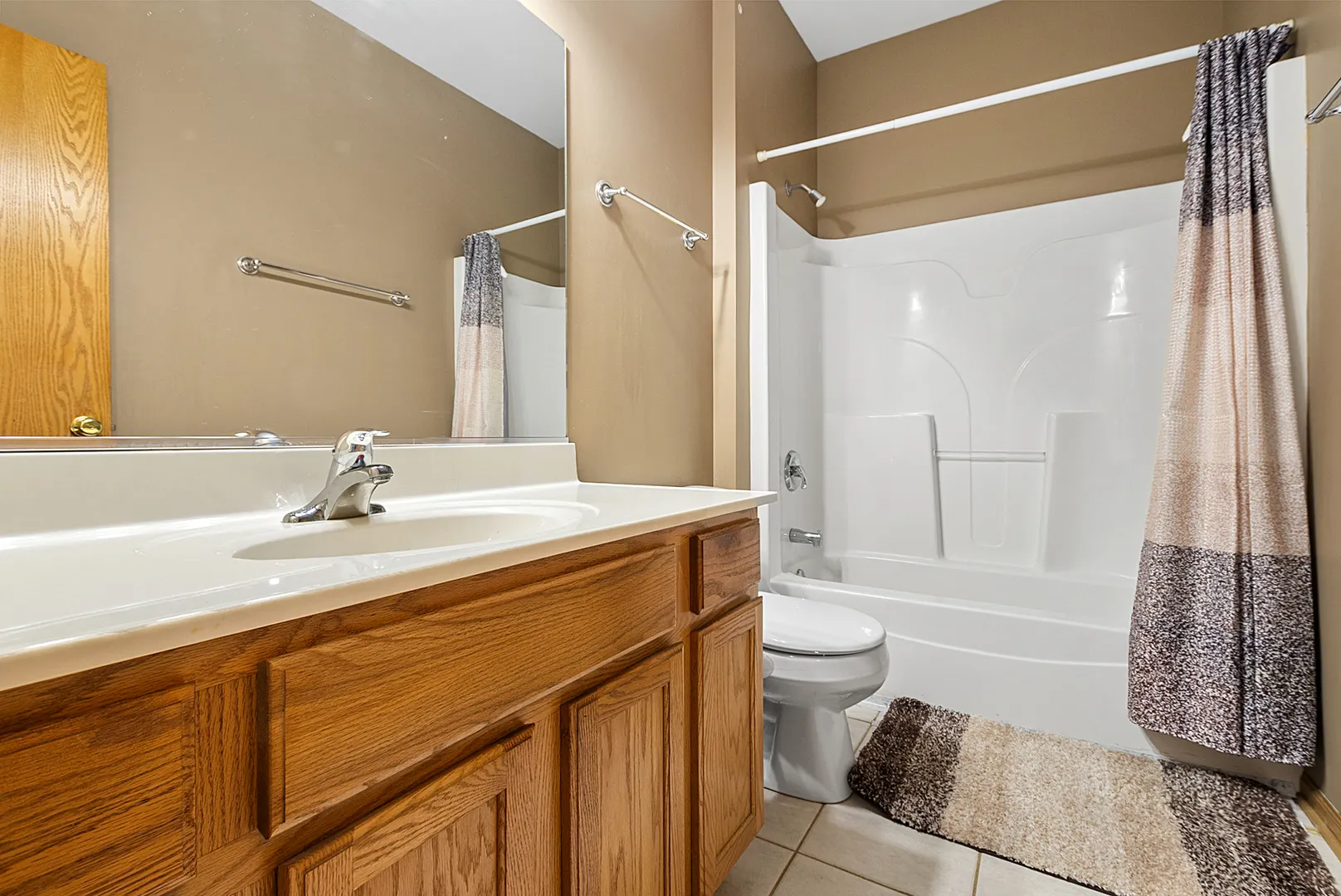 9411 Albany Court IL