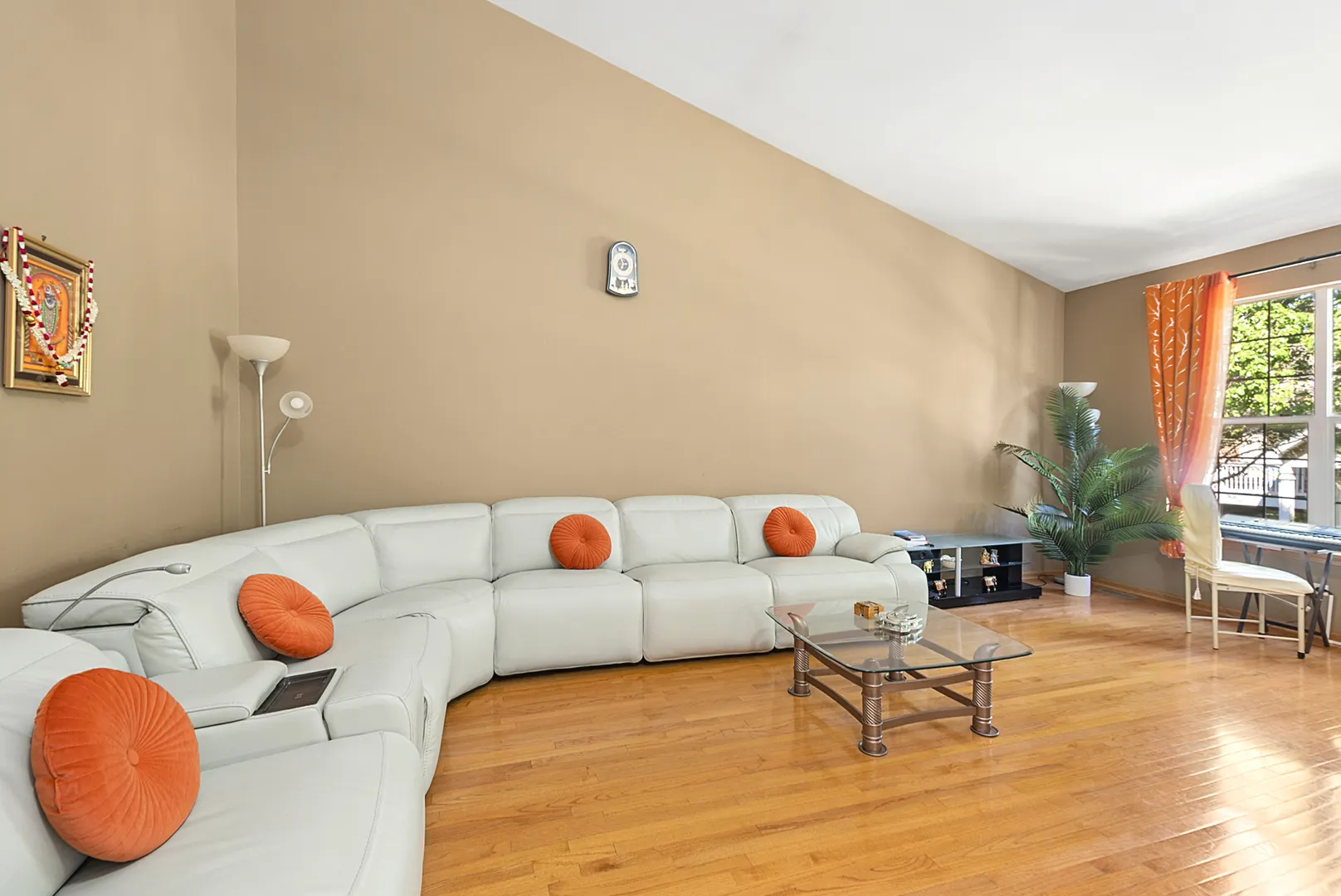 9411 Albany Court IL