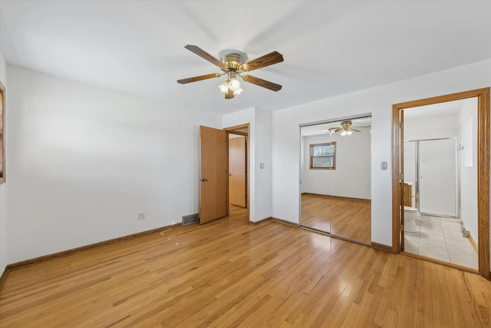 303 E Butterfield Road IL