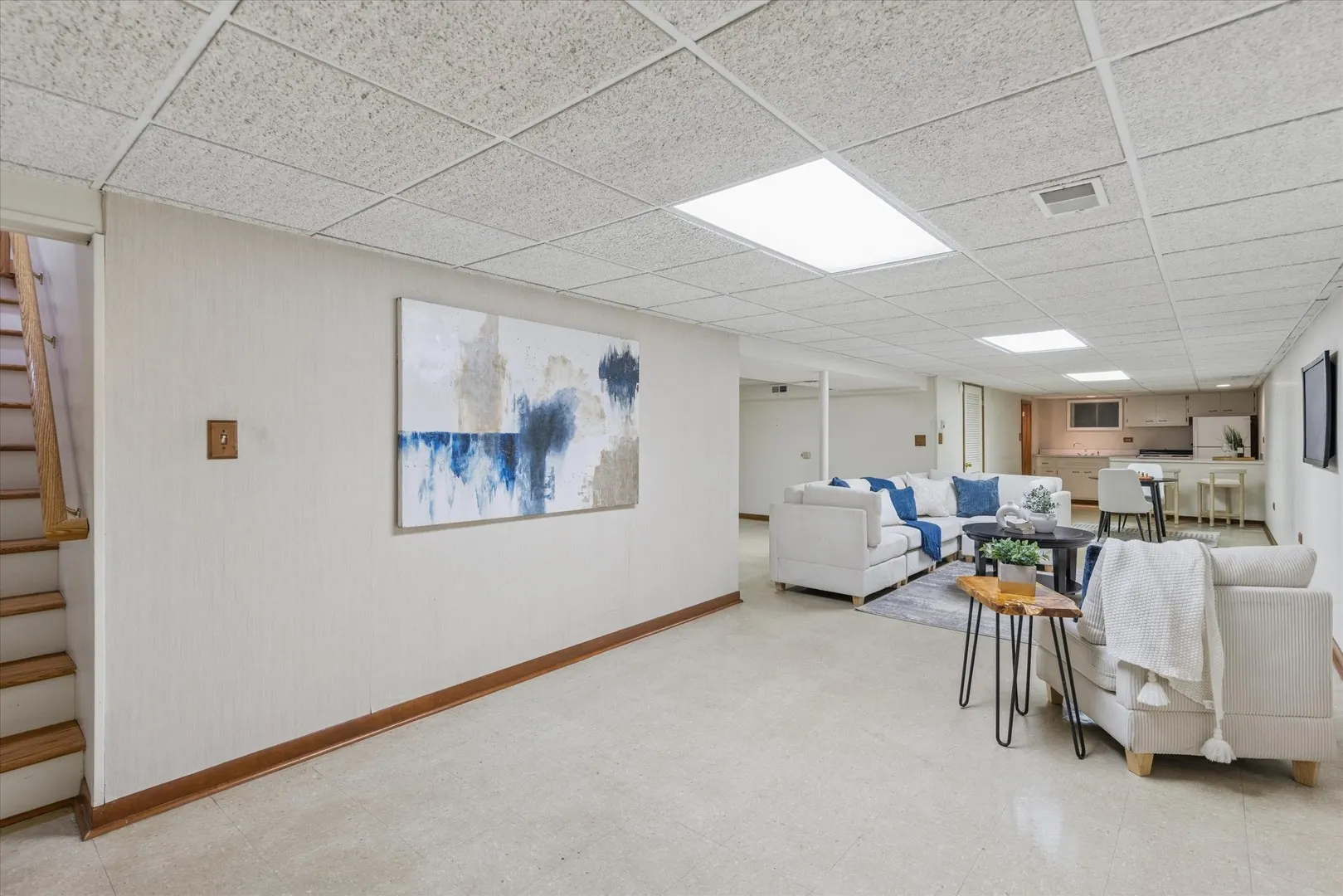 303 E Butterfield Road IL