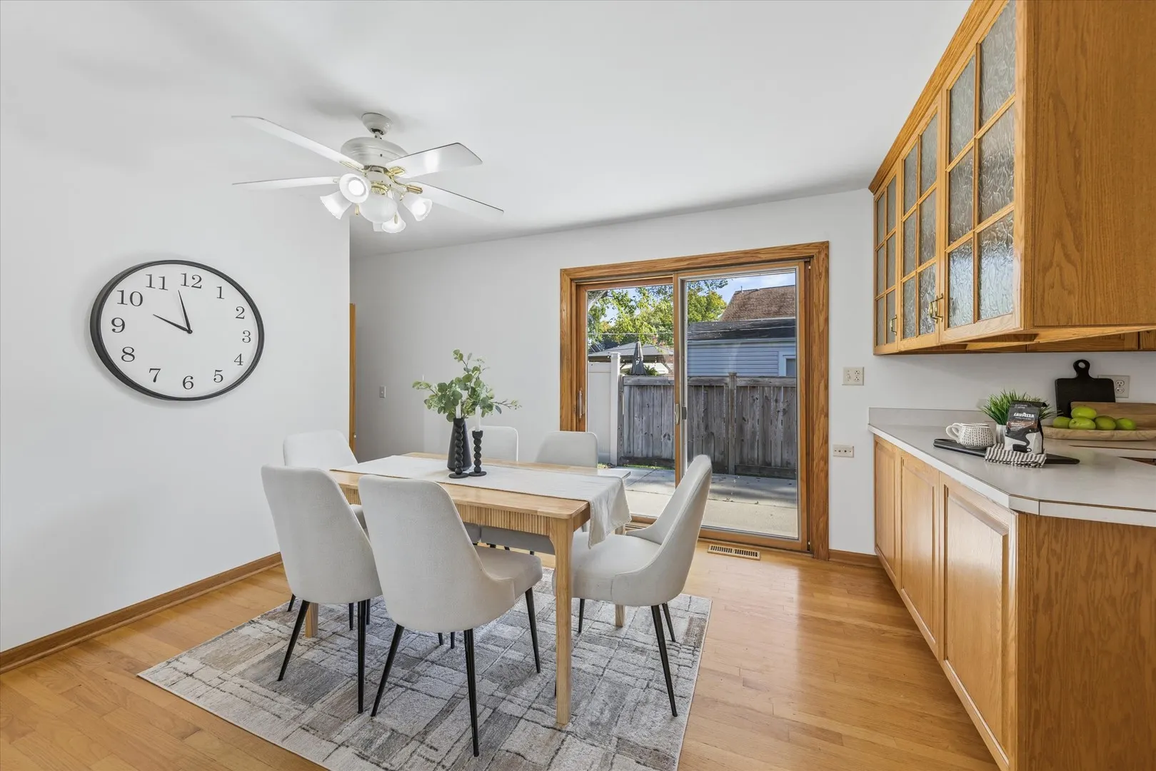 303 E Butterfield Road IL