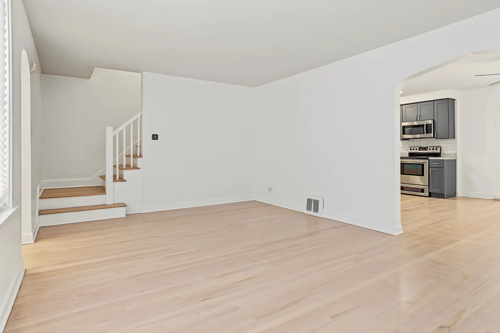 10441 S Vernon Avenue IL
