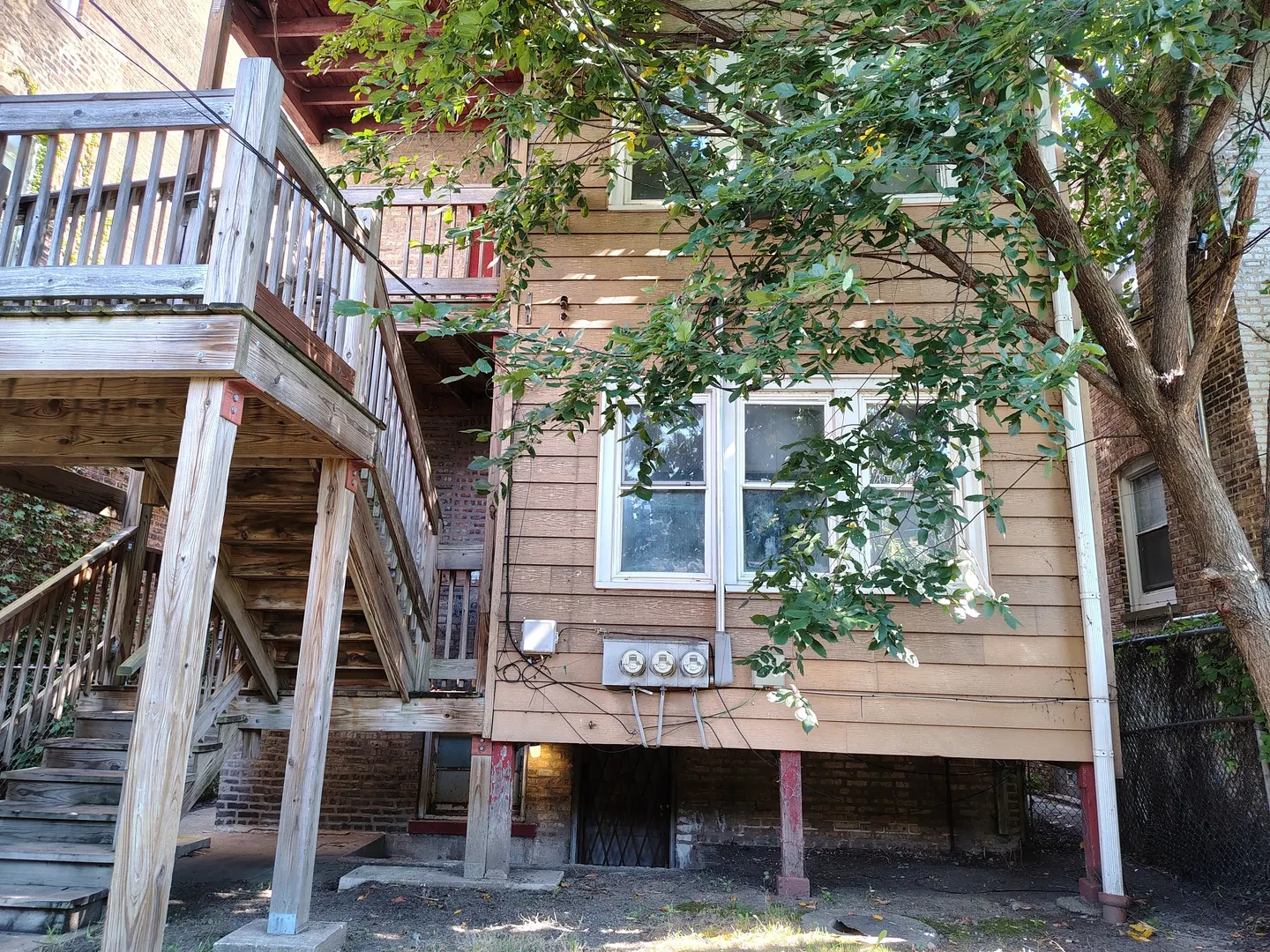 8012 S Rhodes Avenue IL