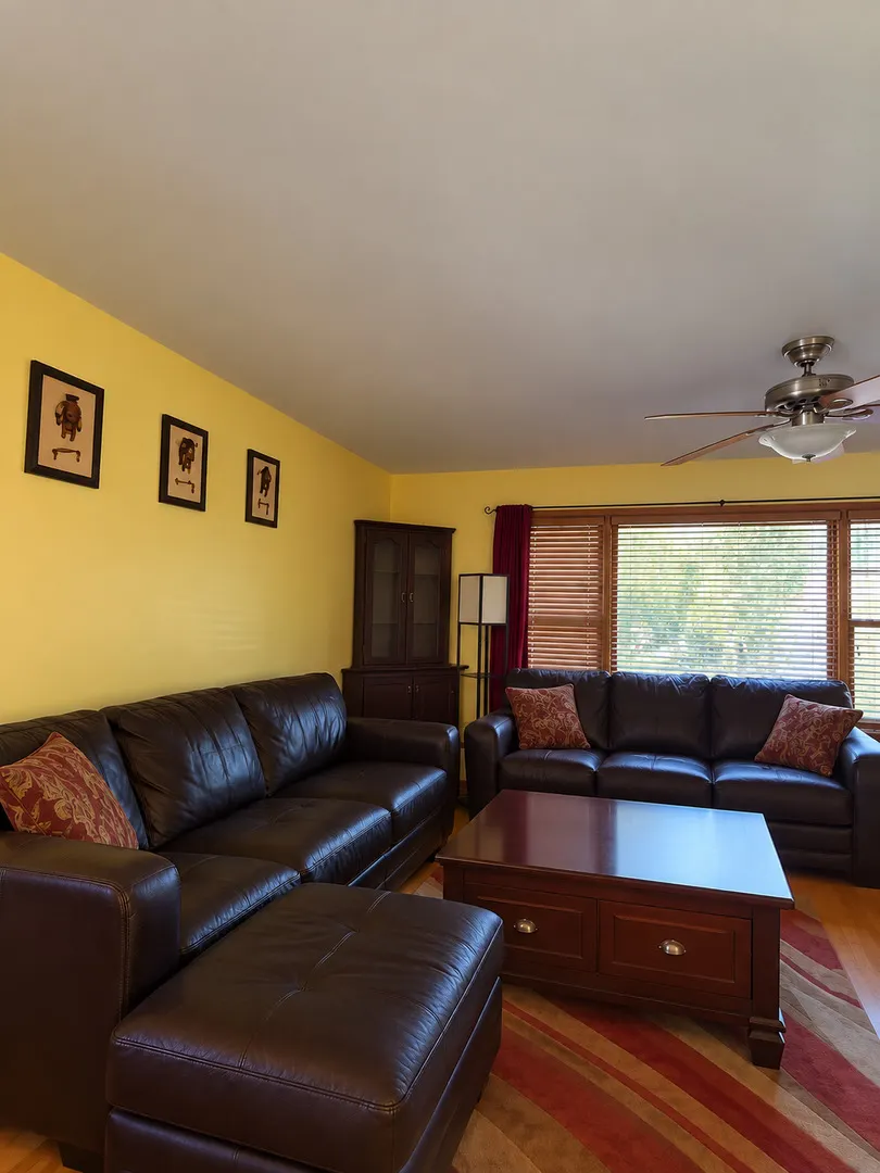 1636 S Cora Street IL