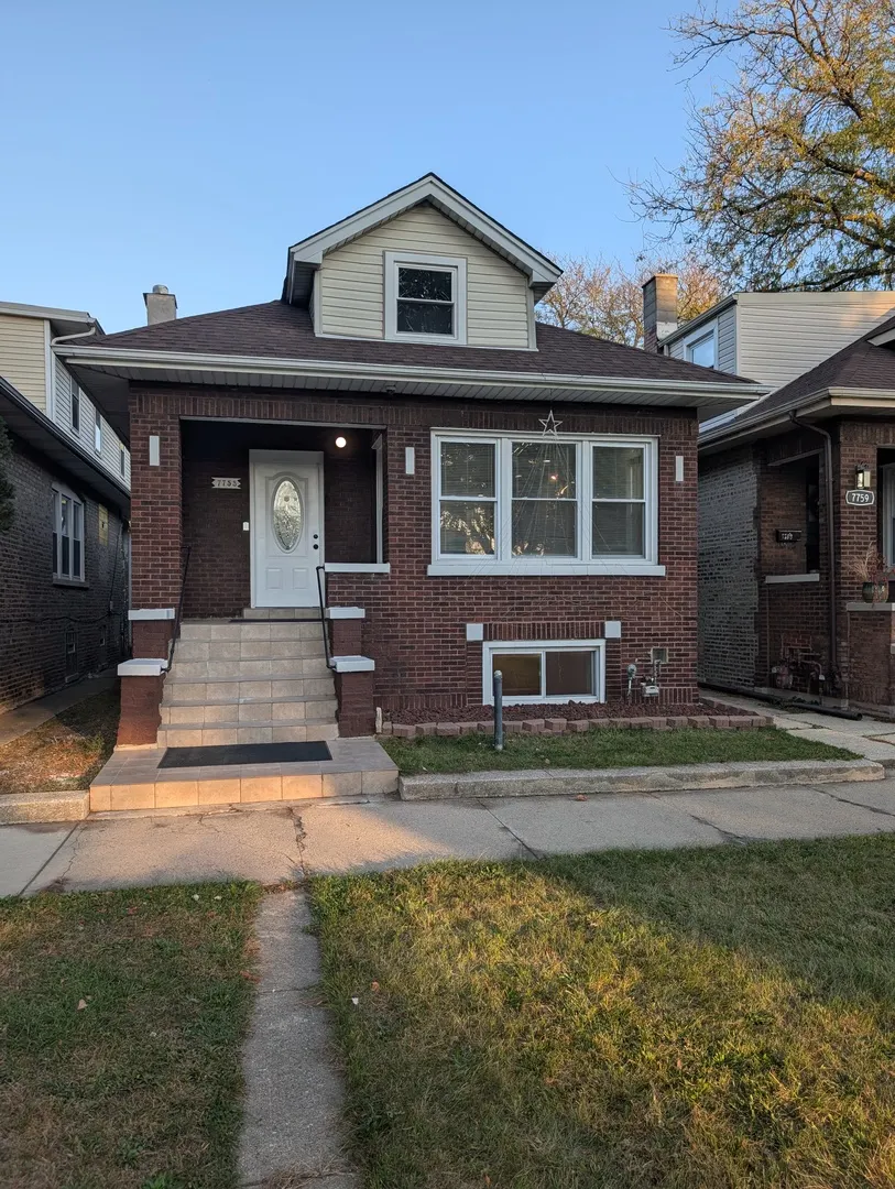 7755 S Calumet Avenue IL