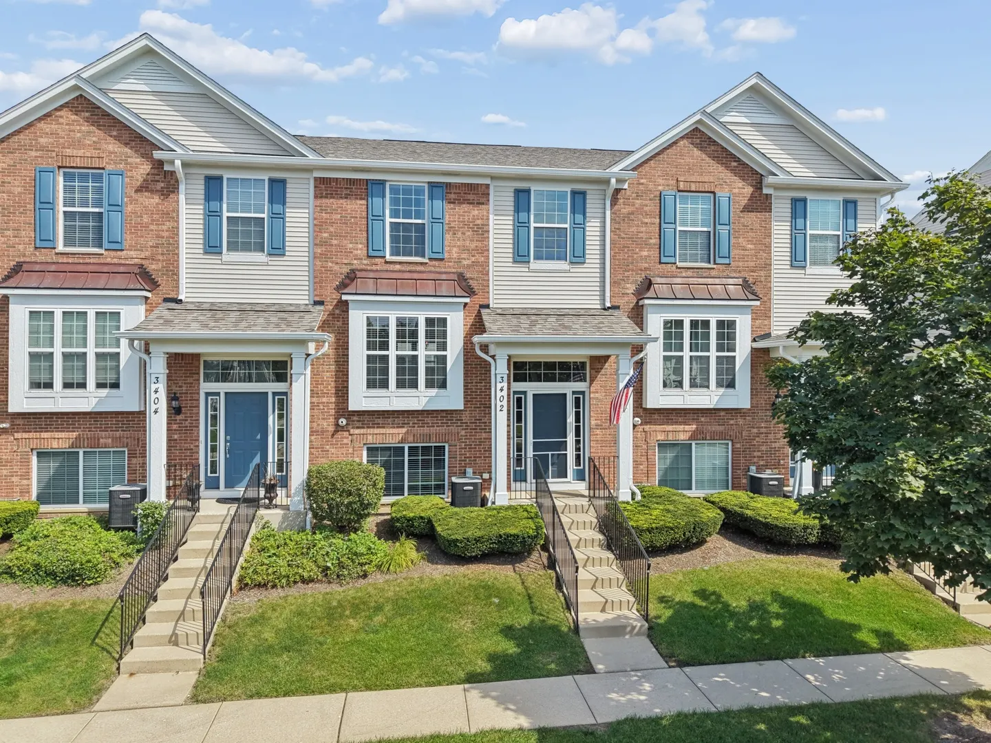 3402 Neubauer Circle IL
