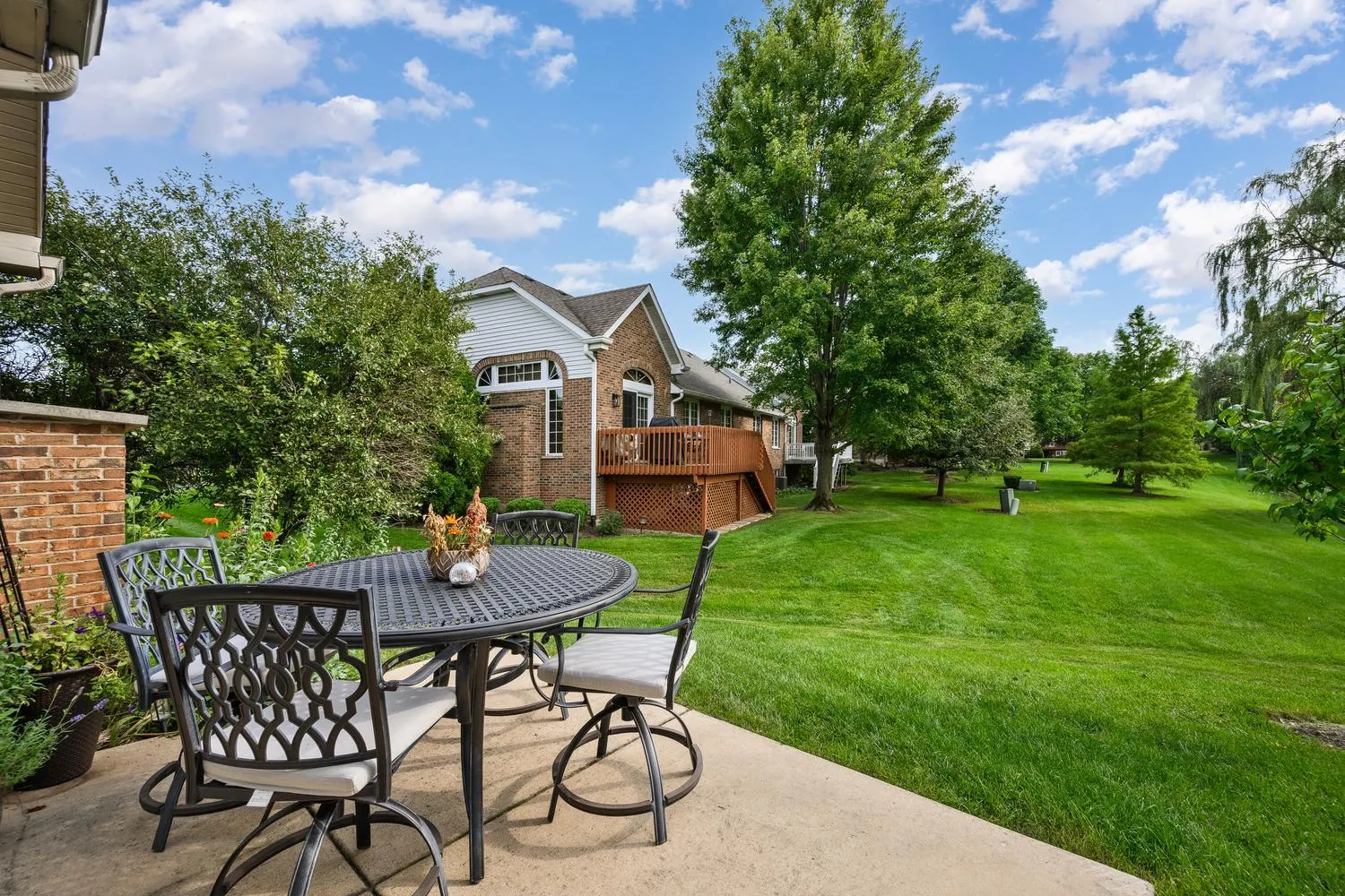 13866 STEEPLES Road IL