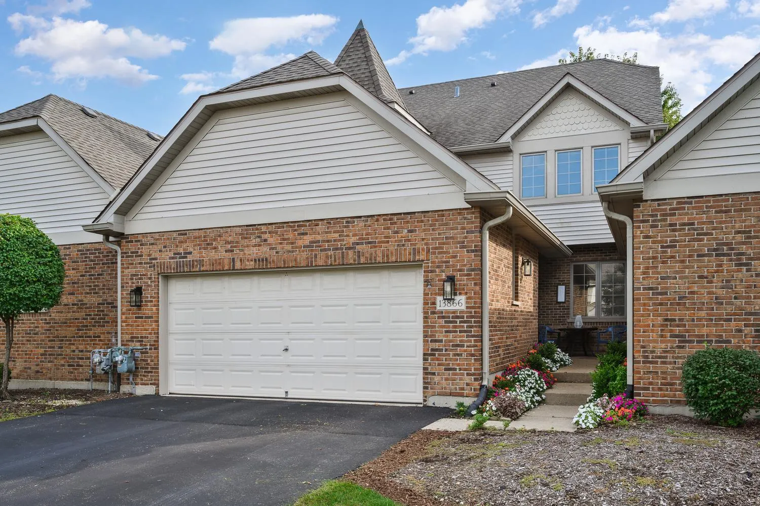 13866 STEEPLES Road IL