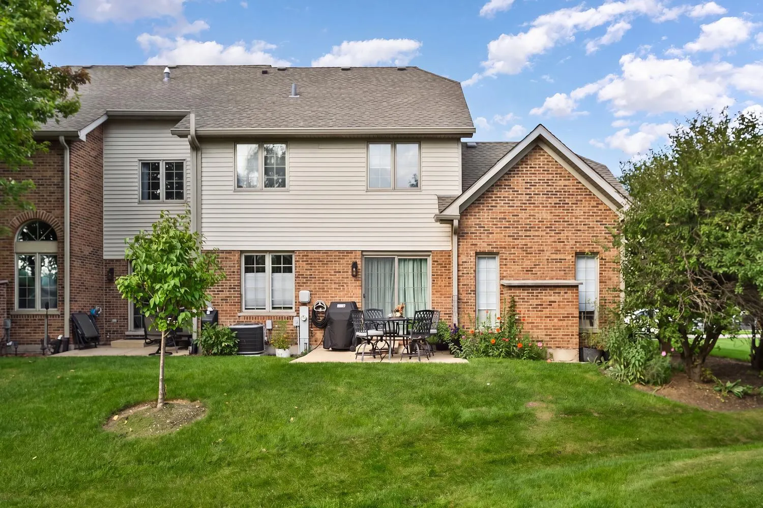 13866 STEEPLES Road IL
