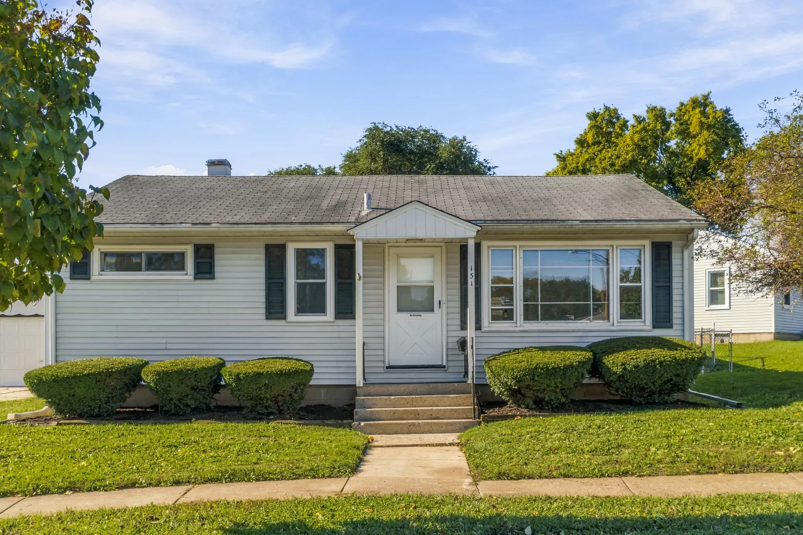 131 Riverside Drive IL