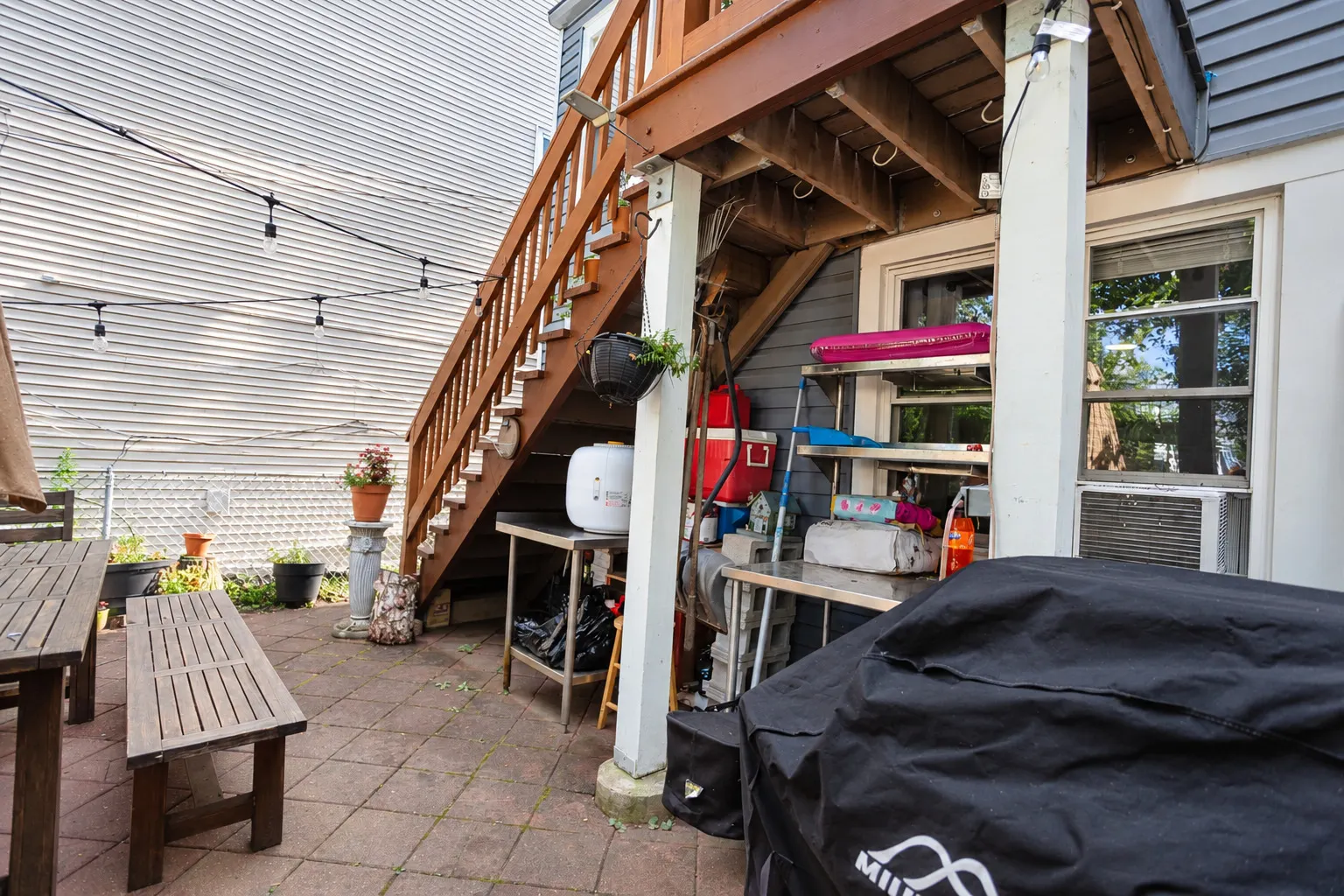 3906 W Montrose Avenue IL