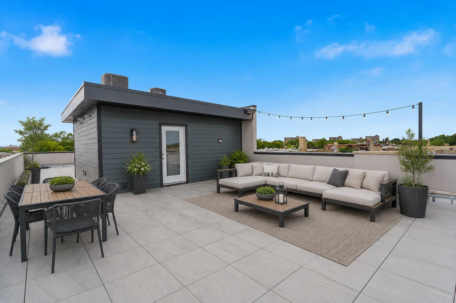6414 N Francisco Avenue IL #2R