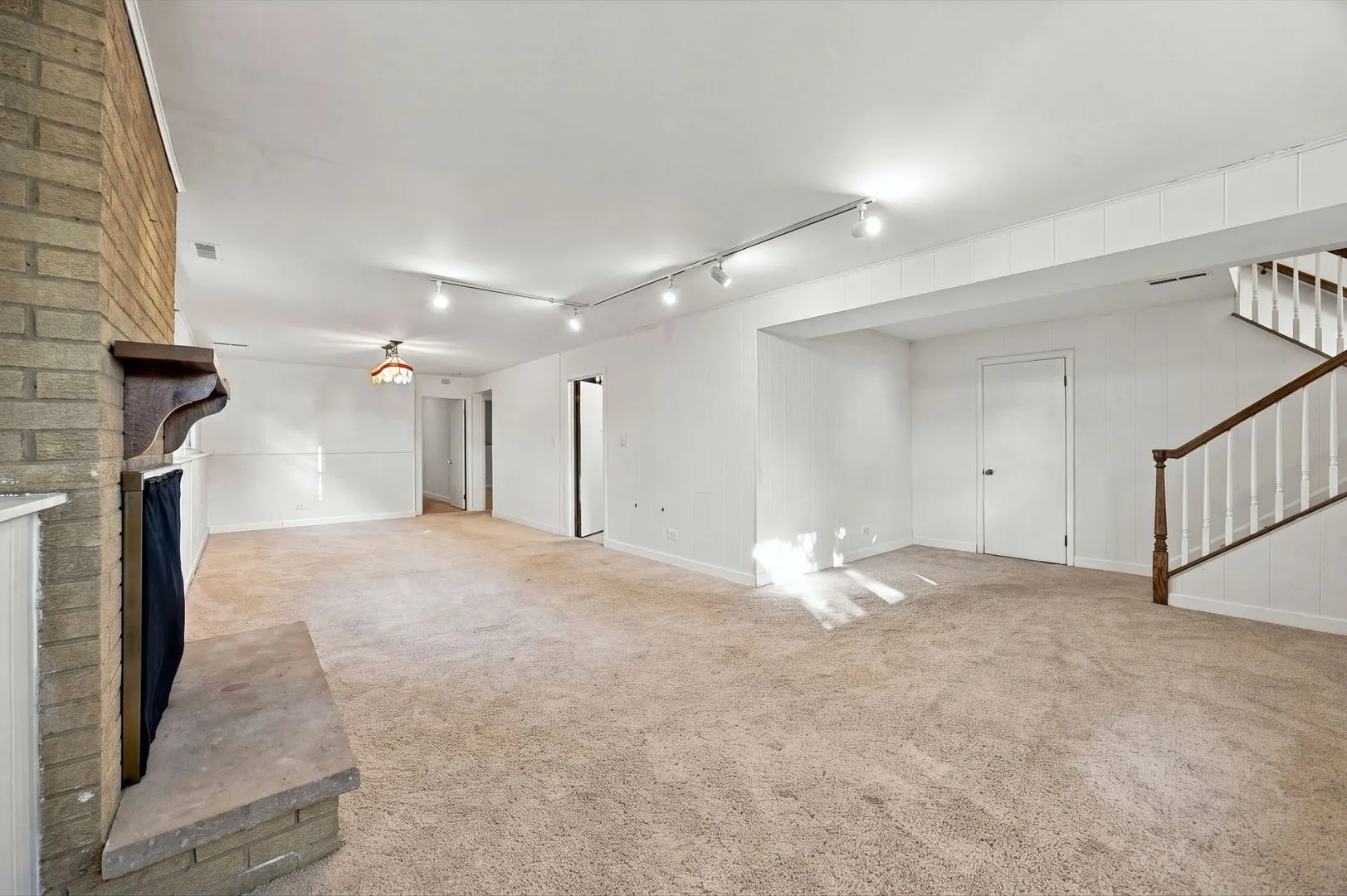 1708 N Mura Lane IL