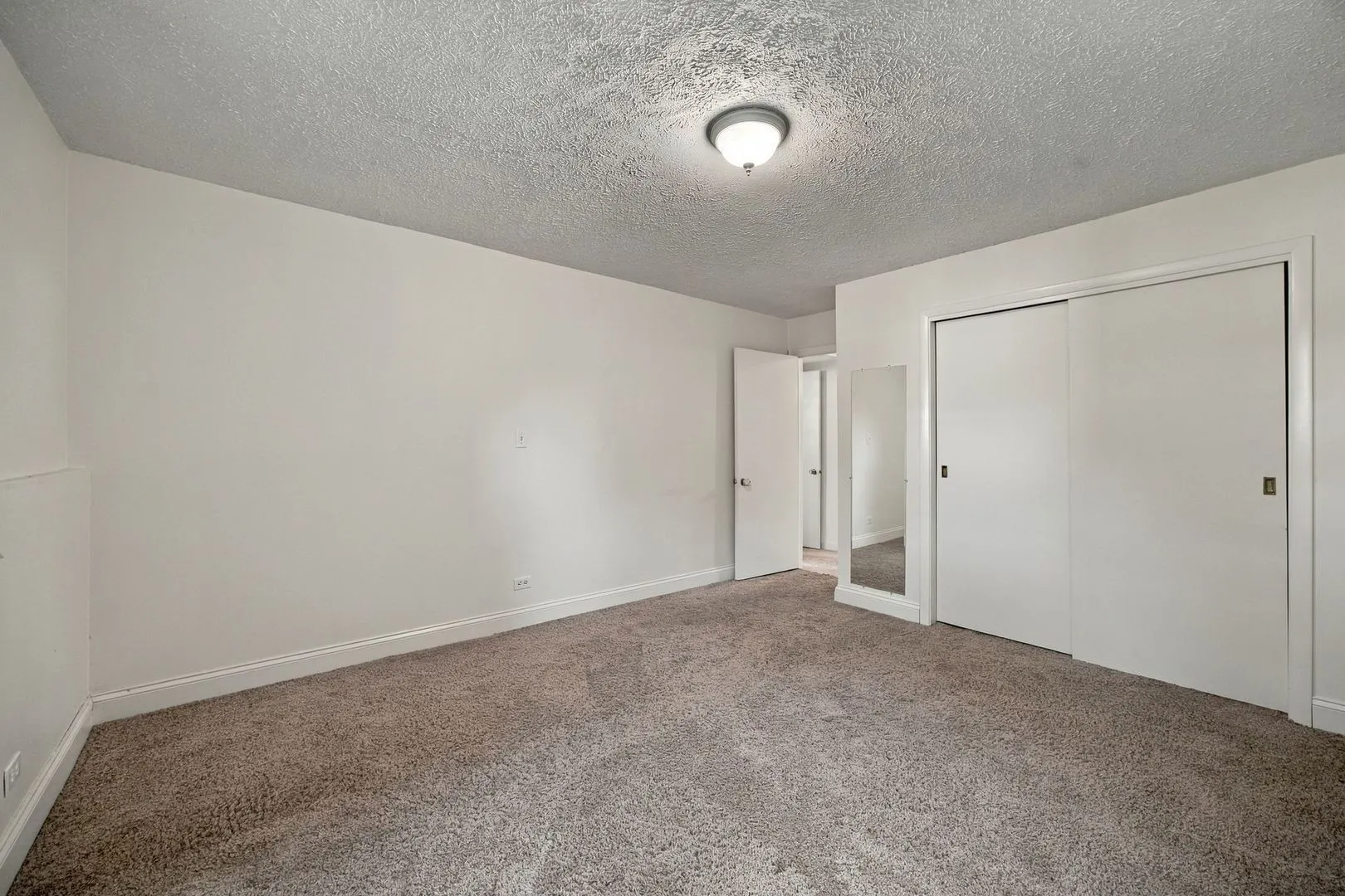 1708 N Mura Lane IL