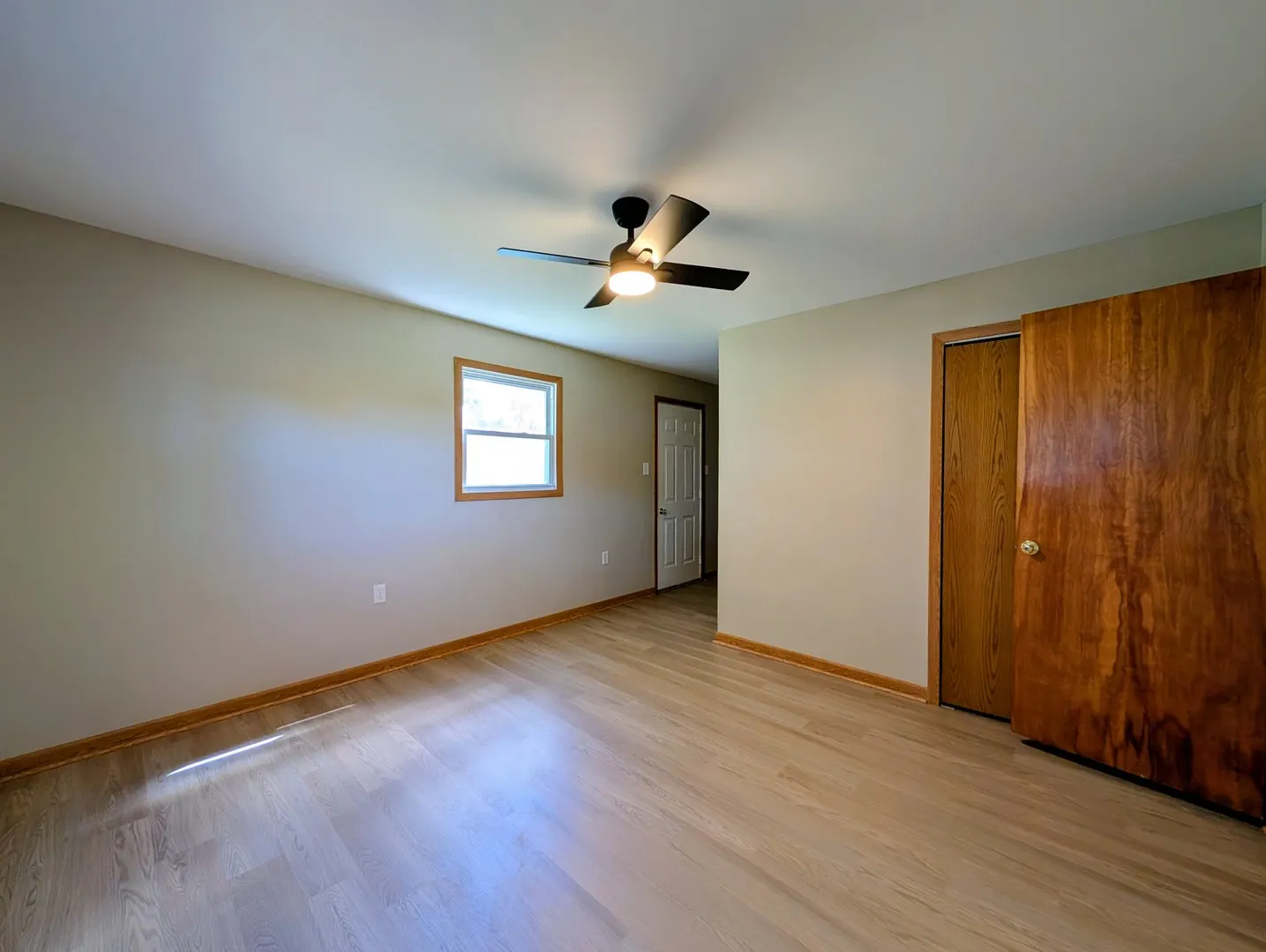 21 E ROMEO Road IL #A