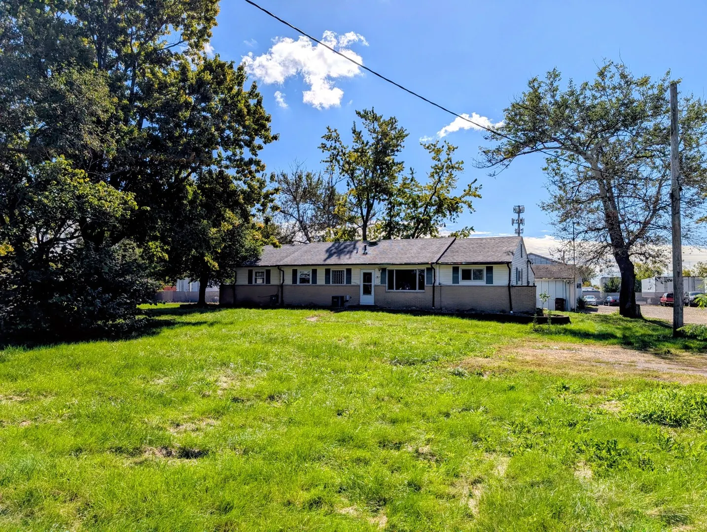 21 E ROMEO Road IL #A