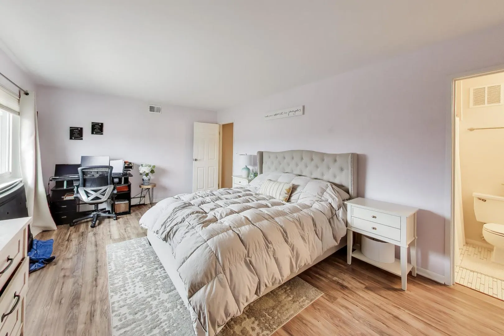 445 S Cleveland Avenue IL #302