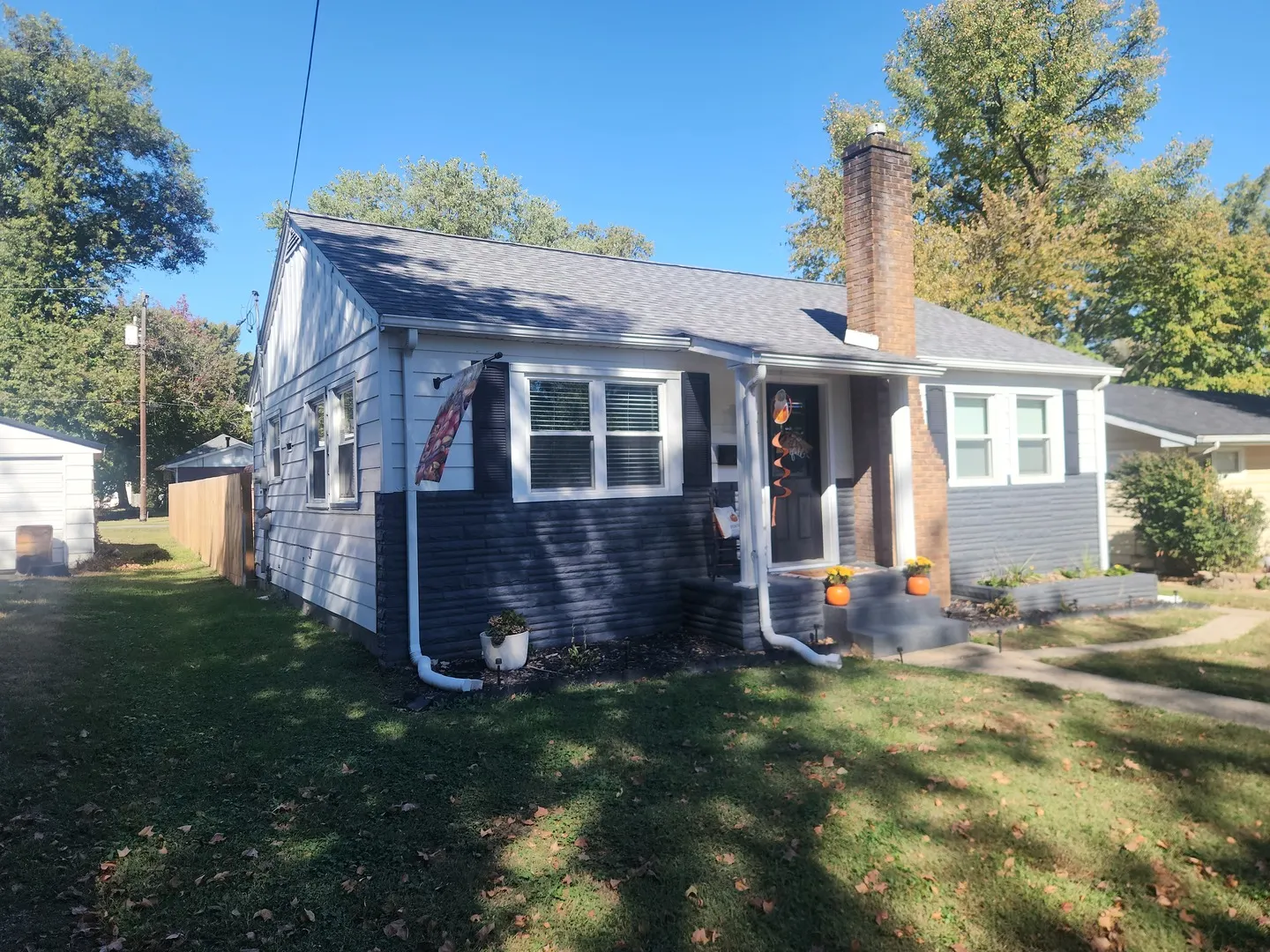 452 E Cedar Avenue IL
