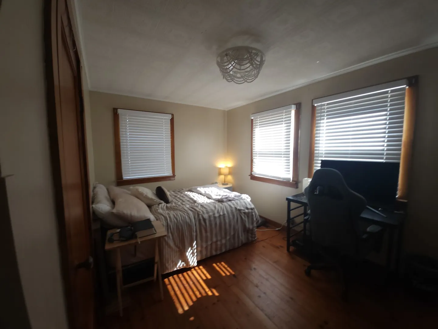 452 E Cedar Avenue IL